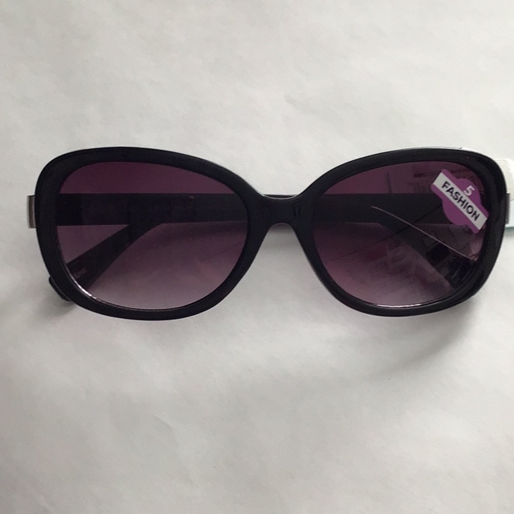 Woman’s fashion sunglasses 62002